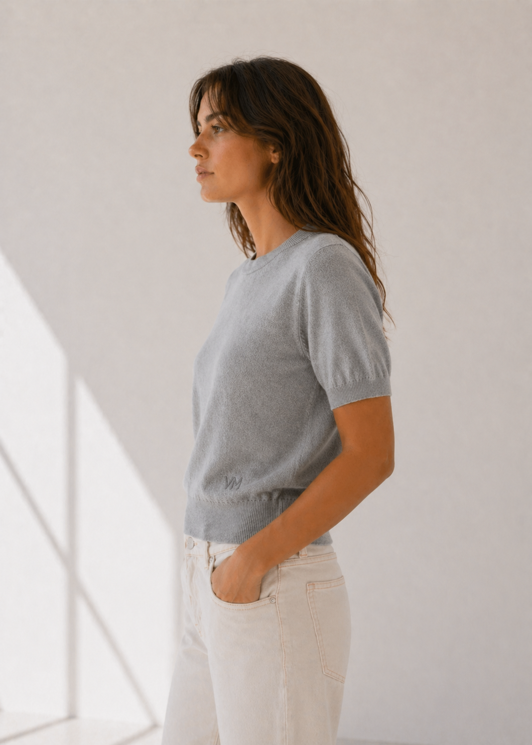 JERSEY CUELLO CAJA BRISA_GRIS AL VIENTO