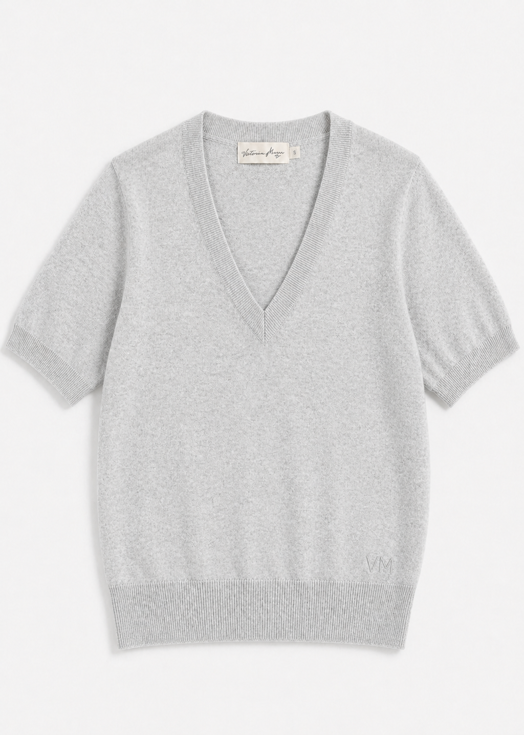 JERSEY CUELLO PICO BRISA_GRIS AL VIENTO