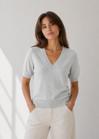 JERSEY CUELLO PICO BRISA_GRIS AL VIENTO