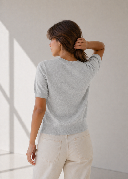 JERSEY CUELLO PICO BRISA_GRIS AL VIENTO
